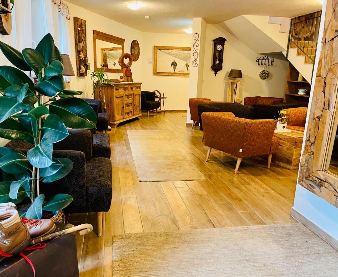 Hotel Alta Vista Neukirchen am Großvenediger 外观 照片